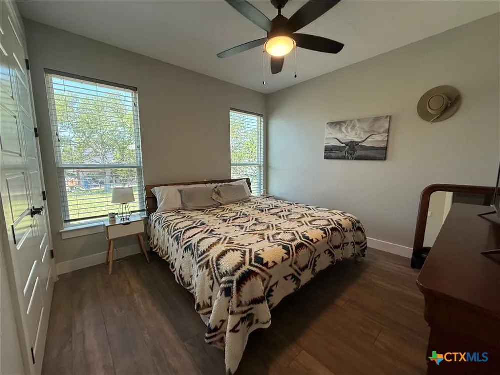 242 Flanders Fischer, TX 78623