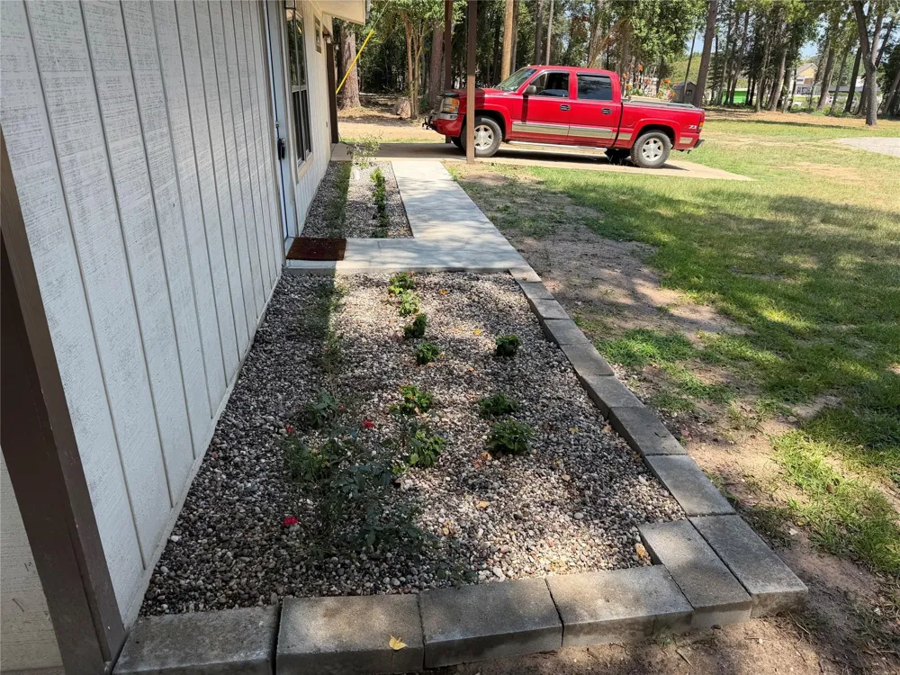 310 State Highway 150 #1 Coldspring, TX 77331
