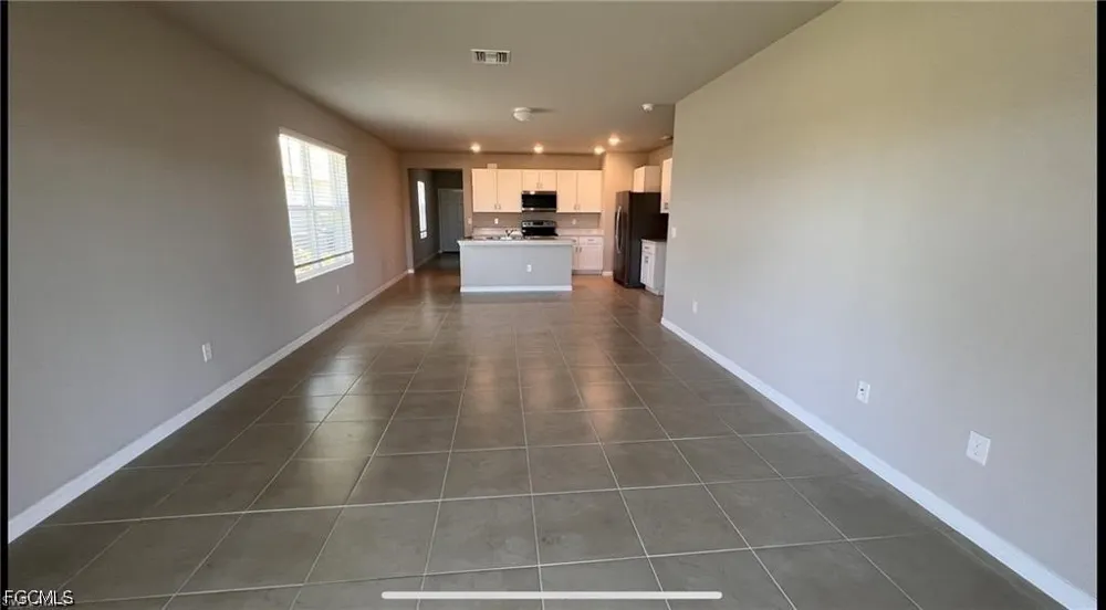 Cronin Sand Lane North Fort Myers, FL 33917