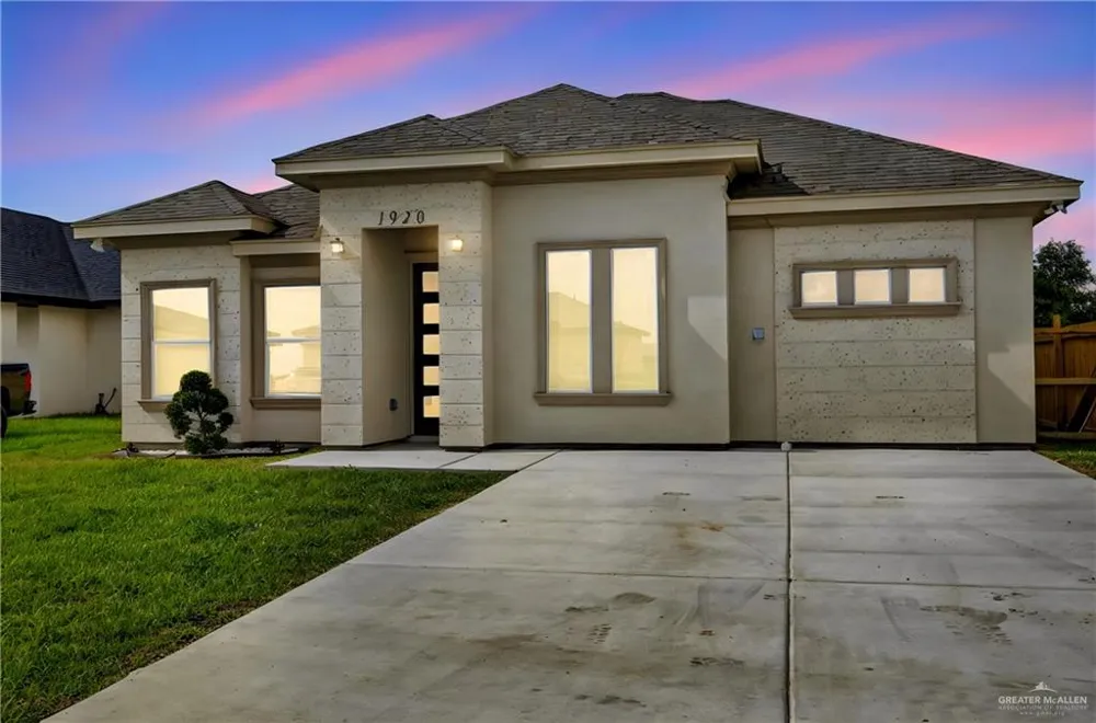 1920 Trinity Street Donna, TX 78537