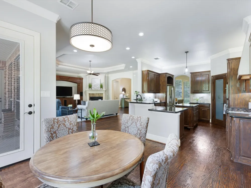 1820 Blue Forest Drive Prosper, TX 75078
