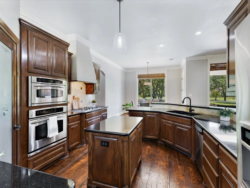 1820 Blue Forest Drive Prosper, TX 75078