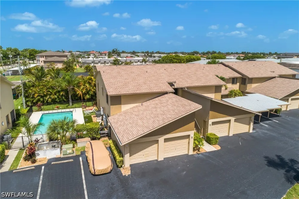 SE 19th Place #104 Cape Coral, FL 33904