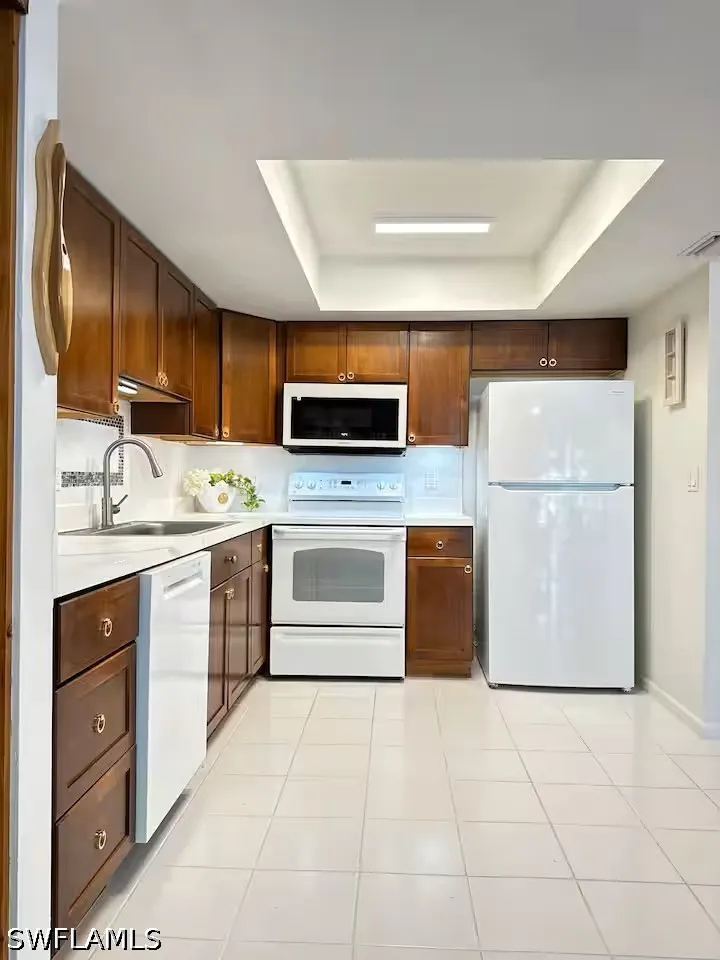 Caloosa Street Naples, FL 34112