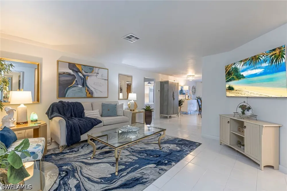 Caloosa Street Naples, FL 34112