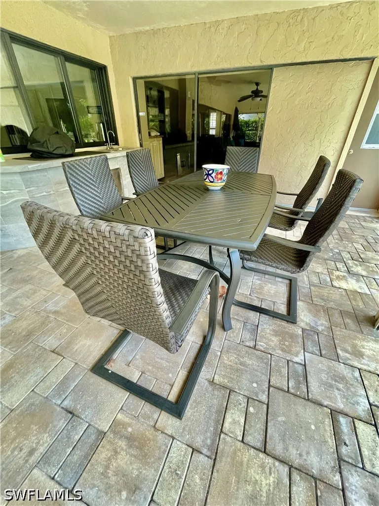 Kings Lake Boulevard Naples, FL 34112