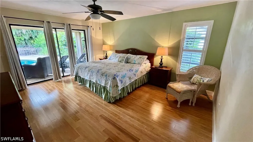 Kings Lake Boulevard Naples, FL 34112