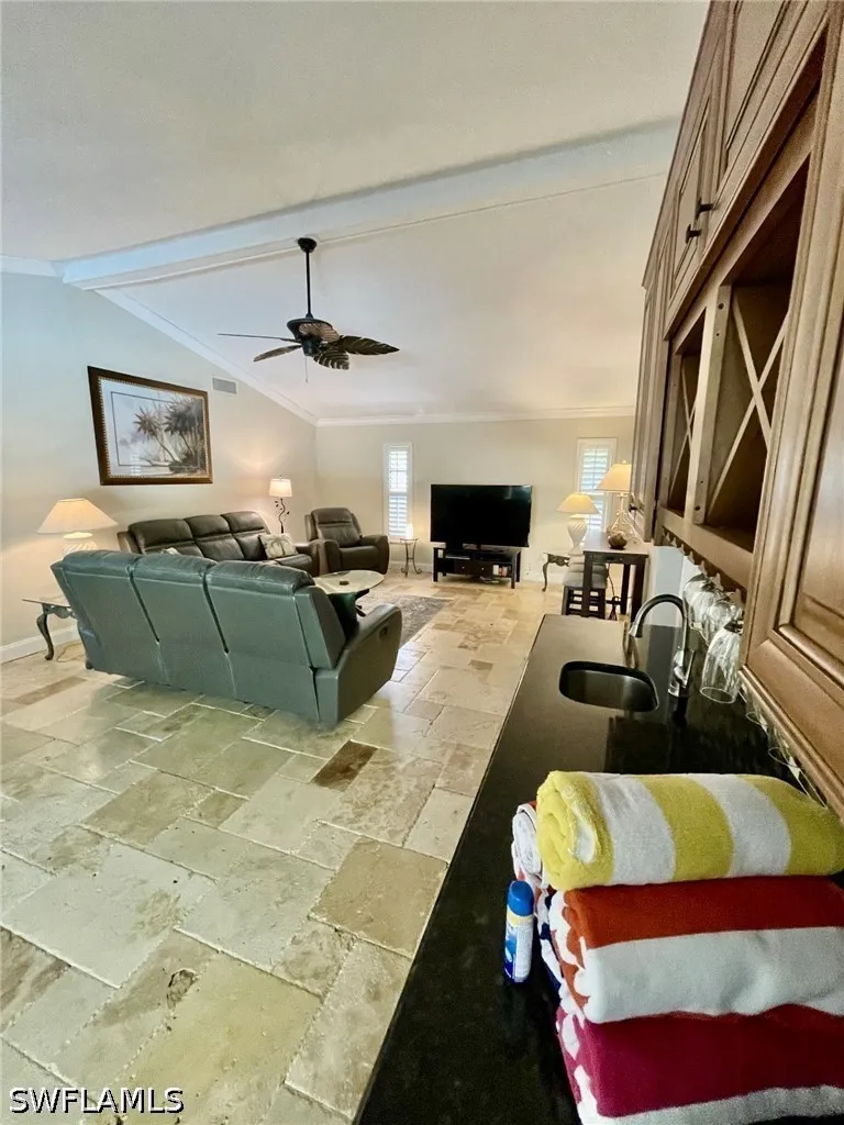 Kings Lake Boulevard Naples, FL 34112