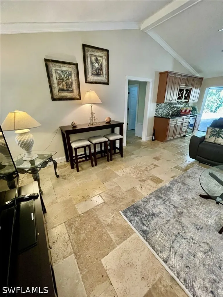 Kings Lake Boulevard Naples, FL 34112