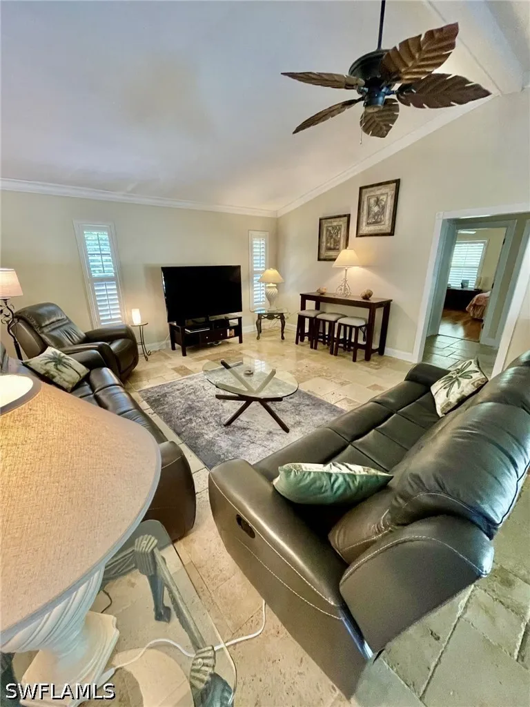 Kings Lake Boulevard Naples, FL 34112