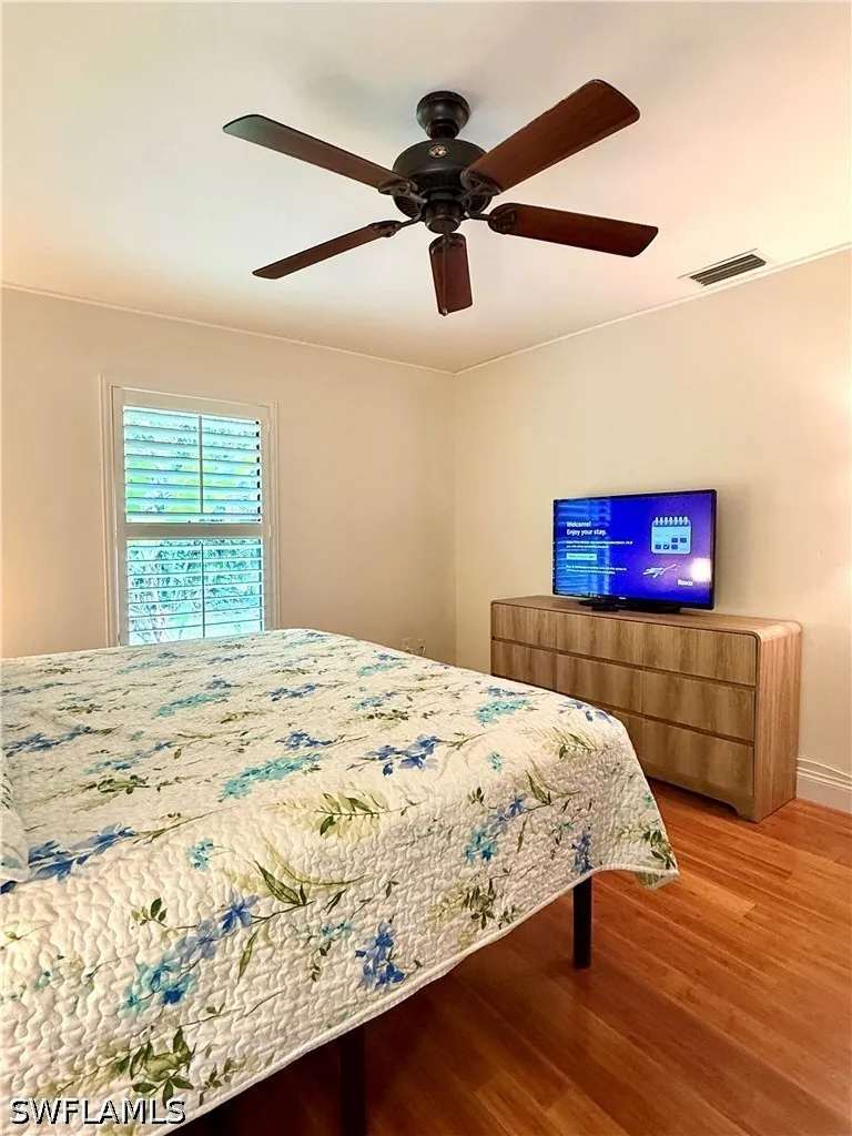 Kings Lake Boulevard Naples, FL 34112