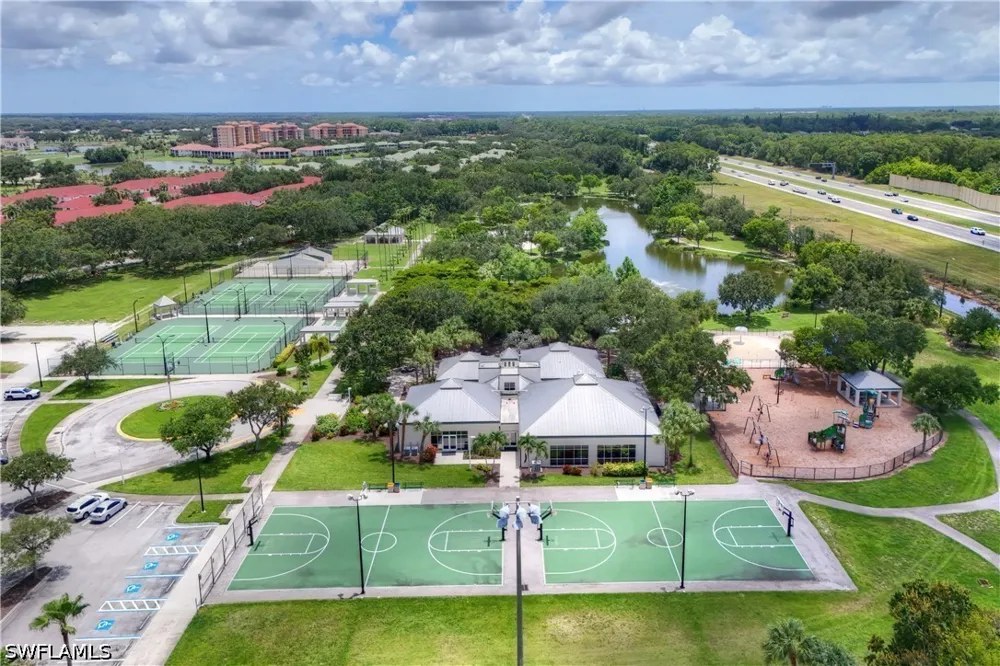 Bellerive Avenue #404 Naples, FL 34119