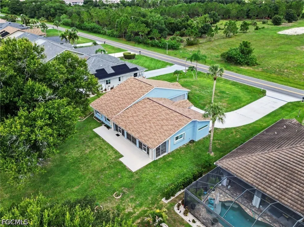 SW Kingsway Circle Lake Suzy, FL 34269