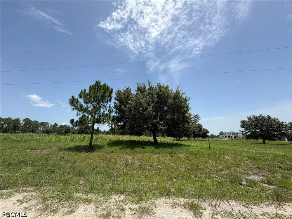 3rd Terrace Labelle, FL 33935