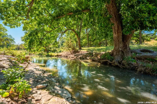 000 Pressler-Henke Rd Kerrville, TX 78028