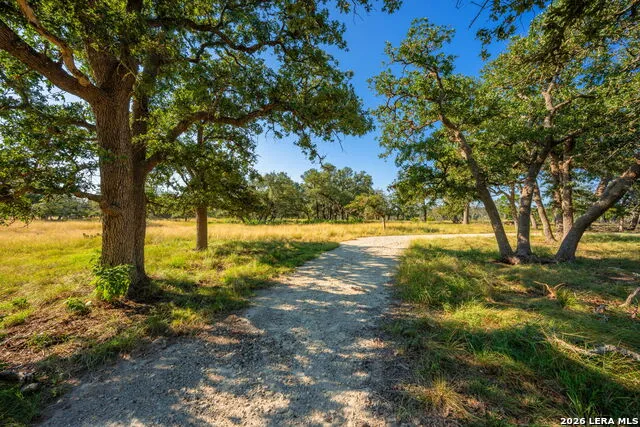 000 Pressler-Henke Rd Kerrville, TX 78028