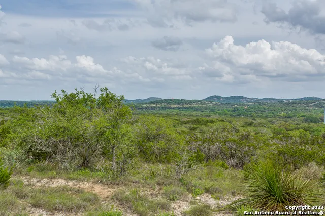 10205 #2 Johns Road Boerne, TX 78006