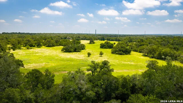 275 FM 1104 Kingsbury, TX 78638