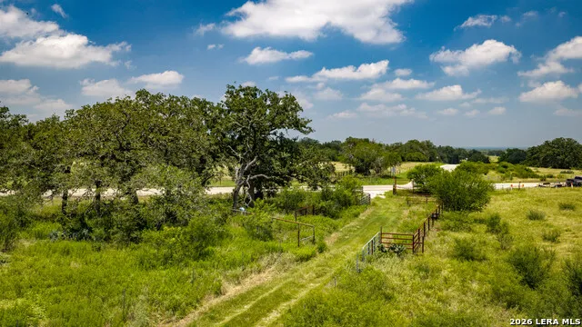 275 FM 1104 Kingsbury, TX 78638