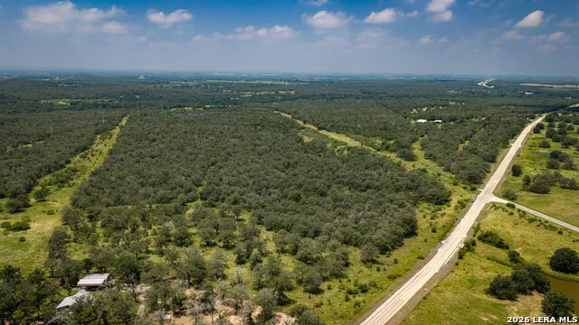 275 FM 1104 Kingsbury, TX 78638