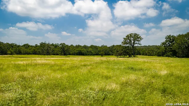 275 FM 1104 Kingsbury, TX 78638