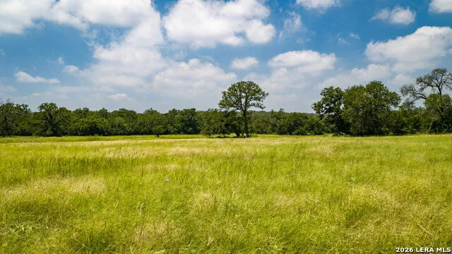 275 FM 1104 Kingsbury, TX 78638