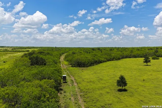 2249 LONG RD Lockhart, TX 78644