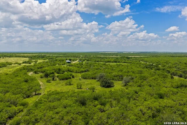 2249 LONG RD Lockhart, TX 78644