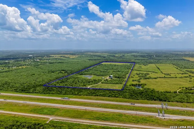 2249 LONG RD Lockhart, TX 78644