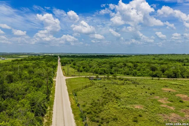 2249 LONG RD Lockhart, TX 78644