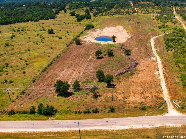 10890 KINGSBURY RD Kingsbury, TX 78638