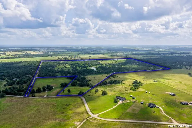 5501 Old Colony Line Rd Lockhart, TX 78644