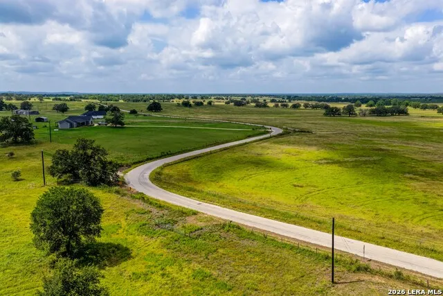 5501 Old Colony Line Rd Lockhart, TX 78644