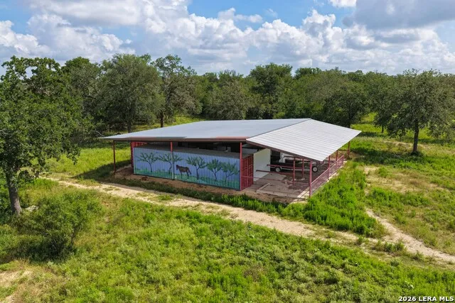 5501 Old Colony Line Rd Lockhart, TX 78644