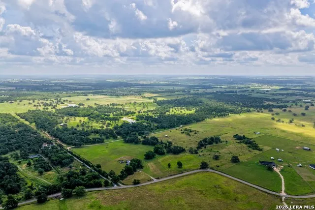 5501 Old Colony Line Rd Lockhart, TX 78644