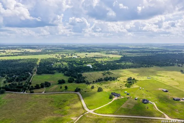 5501 Old Colony Line Rd Lockhart, TX 78644
