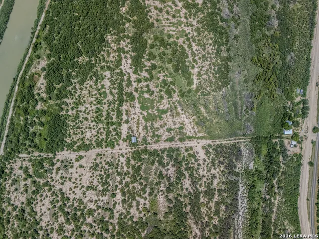 1398 W Moore Ave Quemado, TX 78877