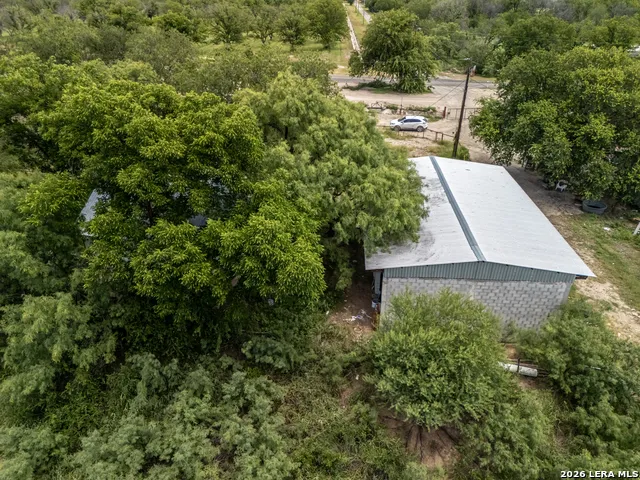1398 W Moore Ave Quemado, TX 78877