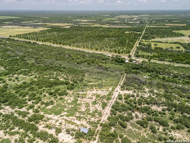 1398 W Moore Ave Quemado, TX 78877