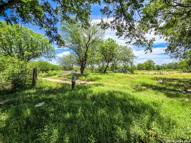1398 W Moore Ave Quemado, TX 78877