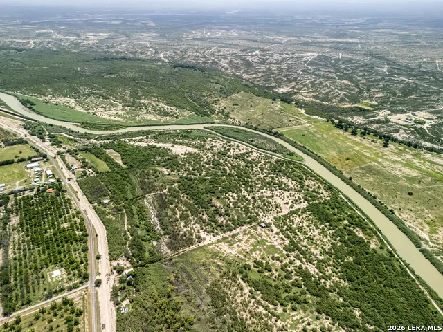 1398 W Moore Ave Quemado, TX 78877