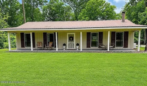 1371 Berwick Cassels Road