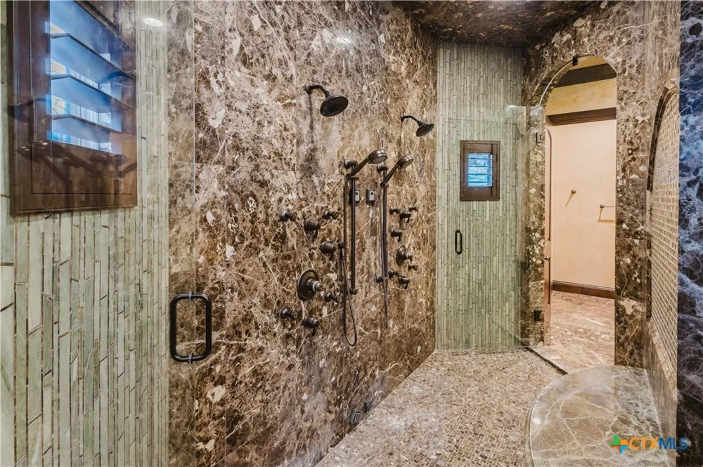 1024 Spanish Trail New Braunfels, TX 78132