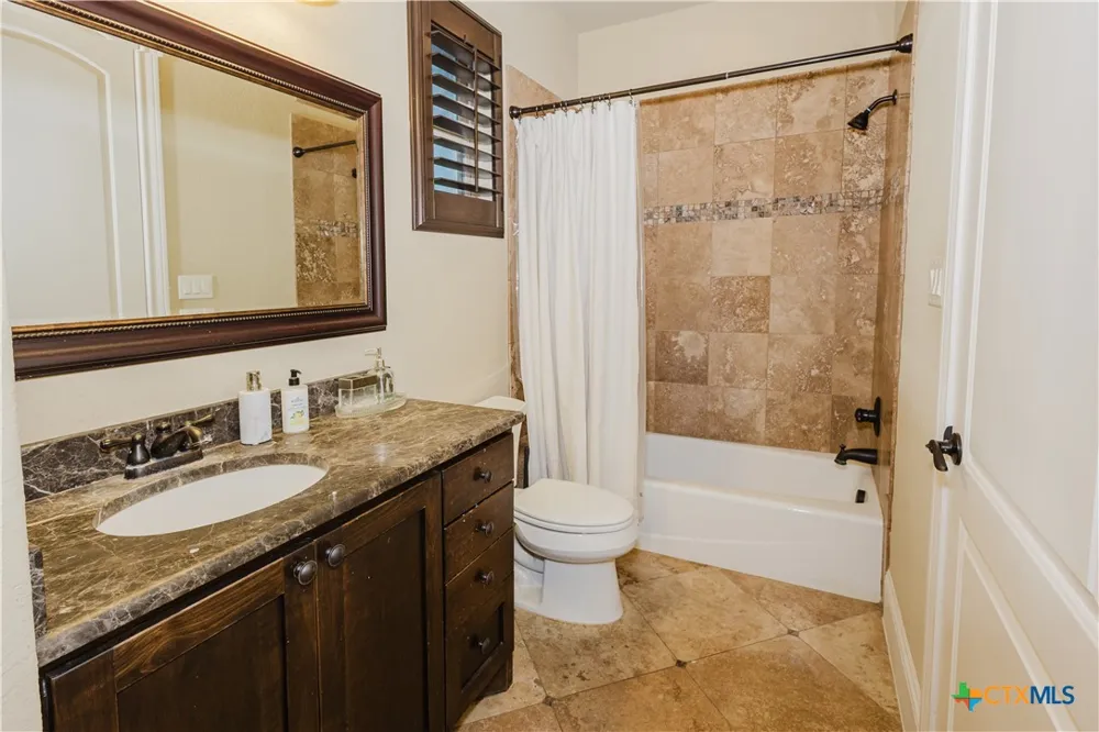 1024 Spanish Trail New Braunfels, TX 78132