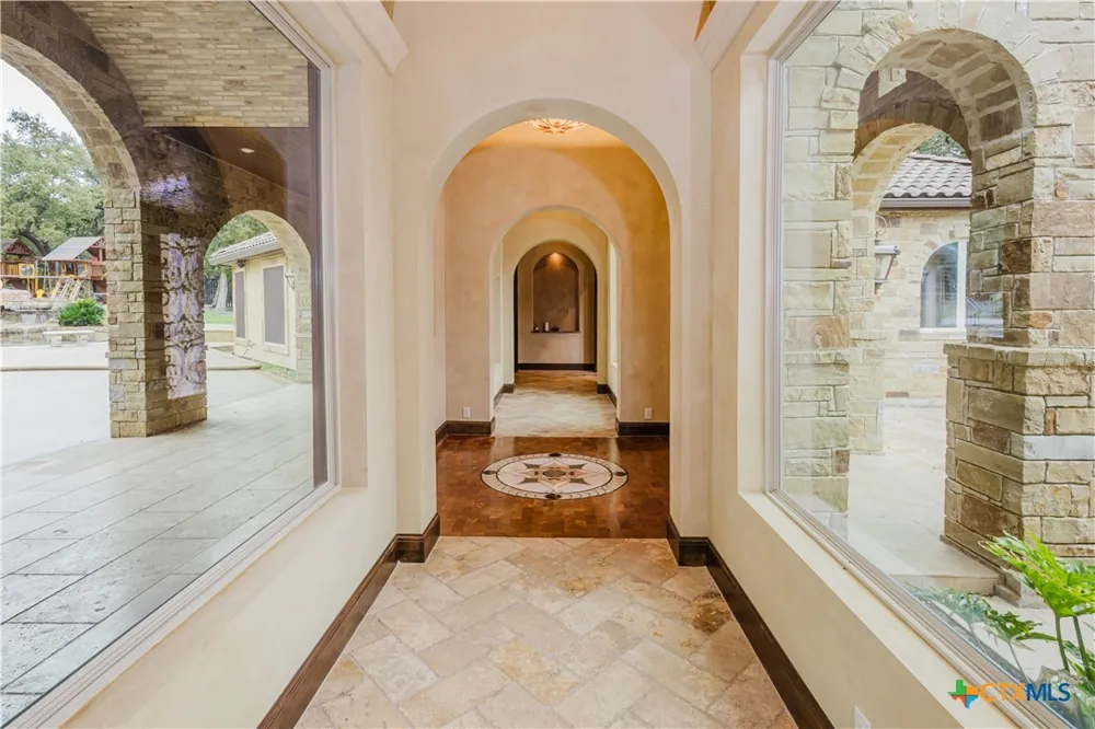 1024 Spanish Trail New Braunfels, TX 78132