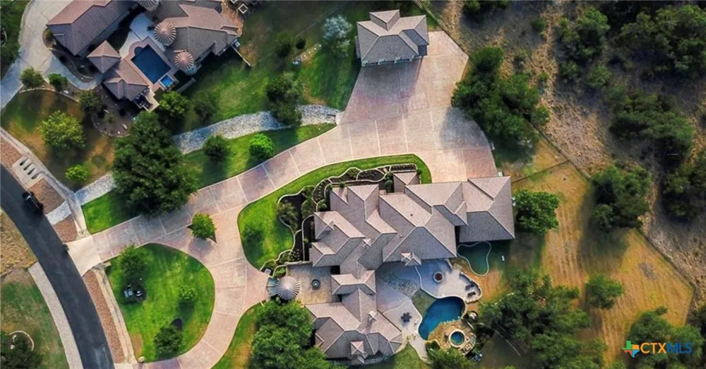 1024 Spanish Trail New Braunfels, TX 78132