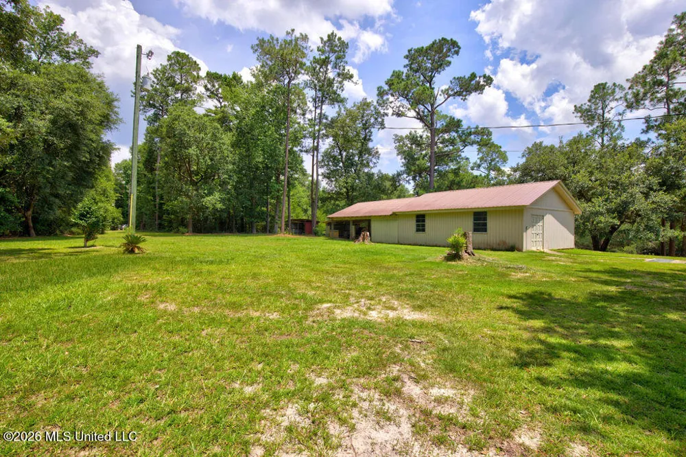 16100 Bayou Cocoa Point Kiln, MS 39556