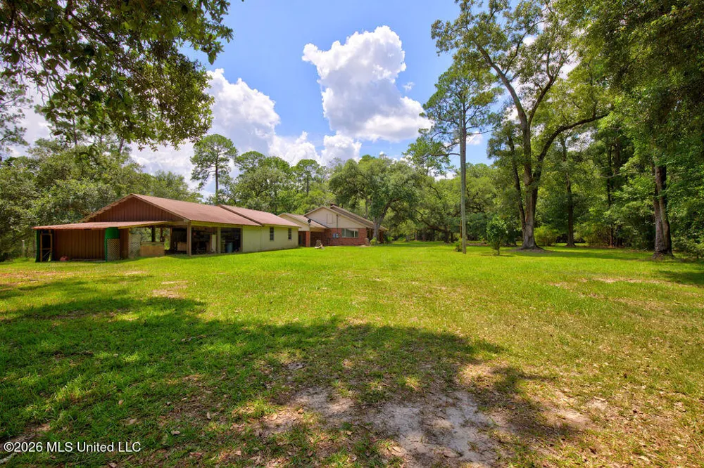 16100 Bayou Cocoa Point Kiln, MS 39556