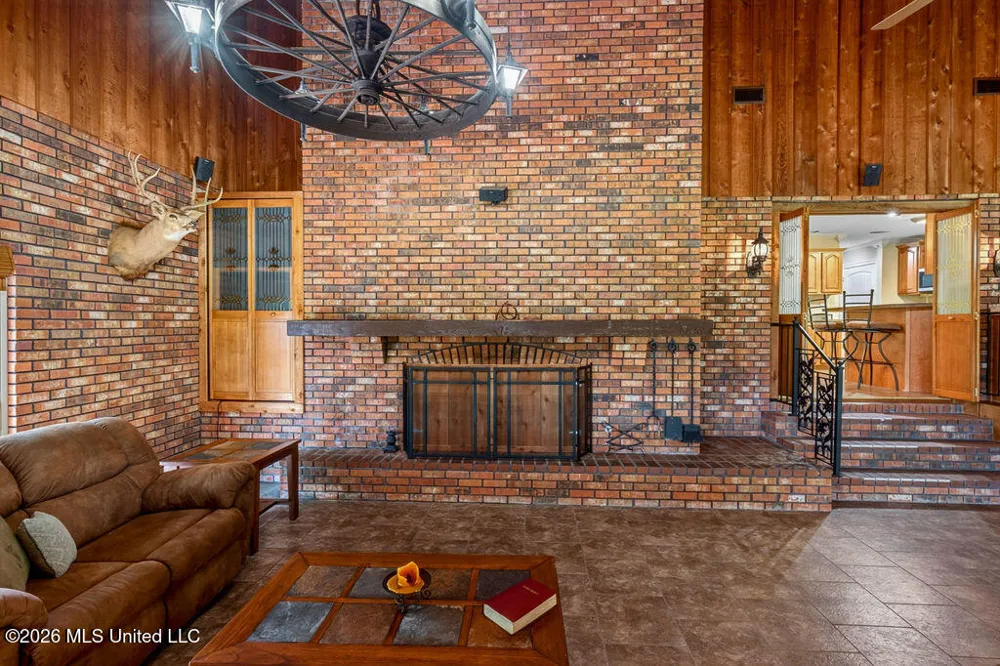 16100 Bayou Cocoa Point Kiln, MS 39556