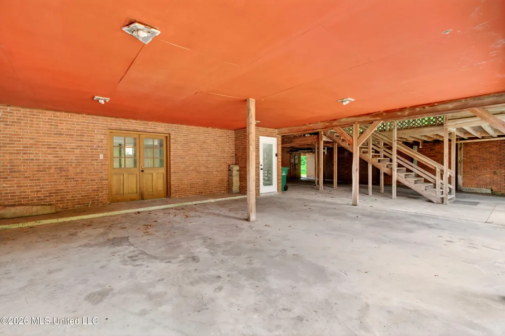 606 Briarwood Lane Picayune, MS 39466